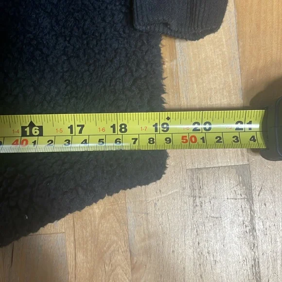 Disney Spirit Jersey Steamboat Willie sweater - Picture 9 of 9